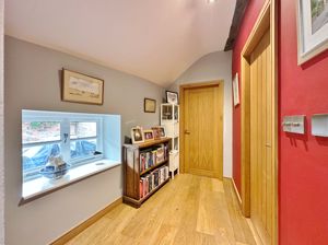 Photo 17- click for photo gallery